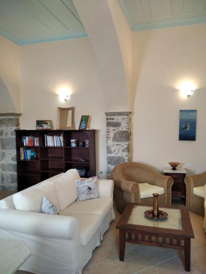Apartment Gialos 시미 외부 사진