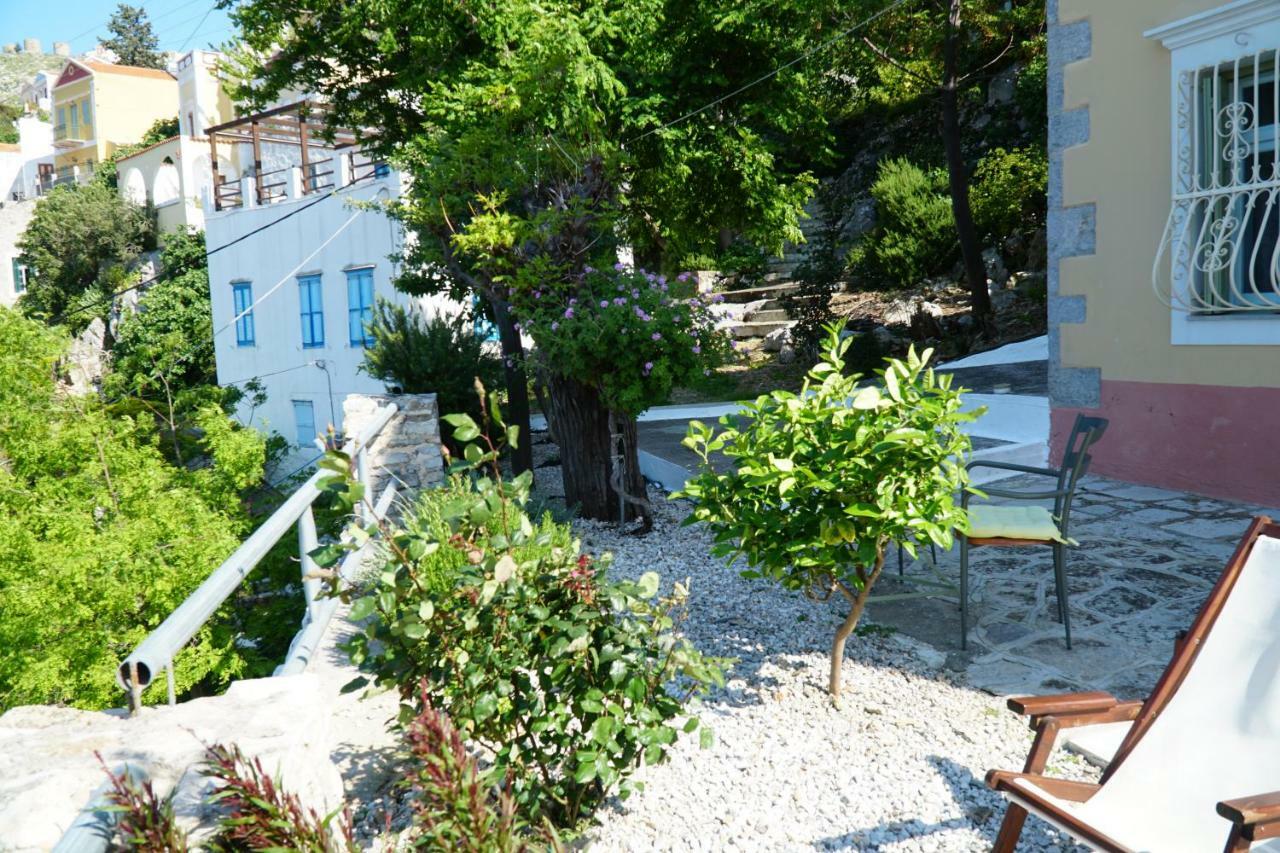 Apartment Gialos 시미 외부 사진